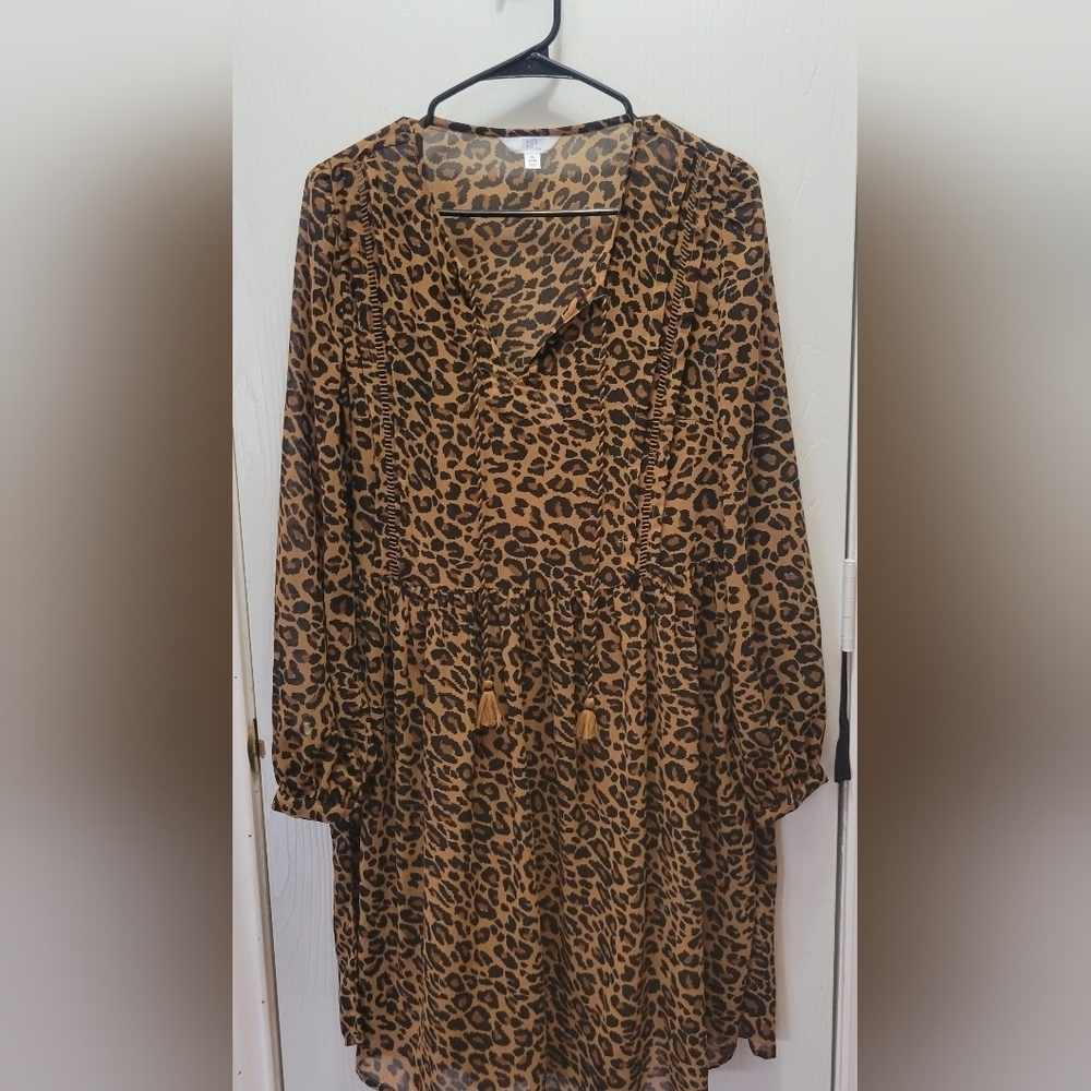 Leopard dress size small EUC Romantic - Picture 2 of 9